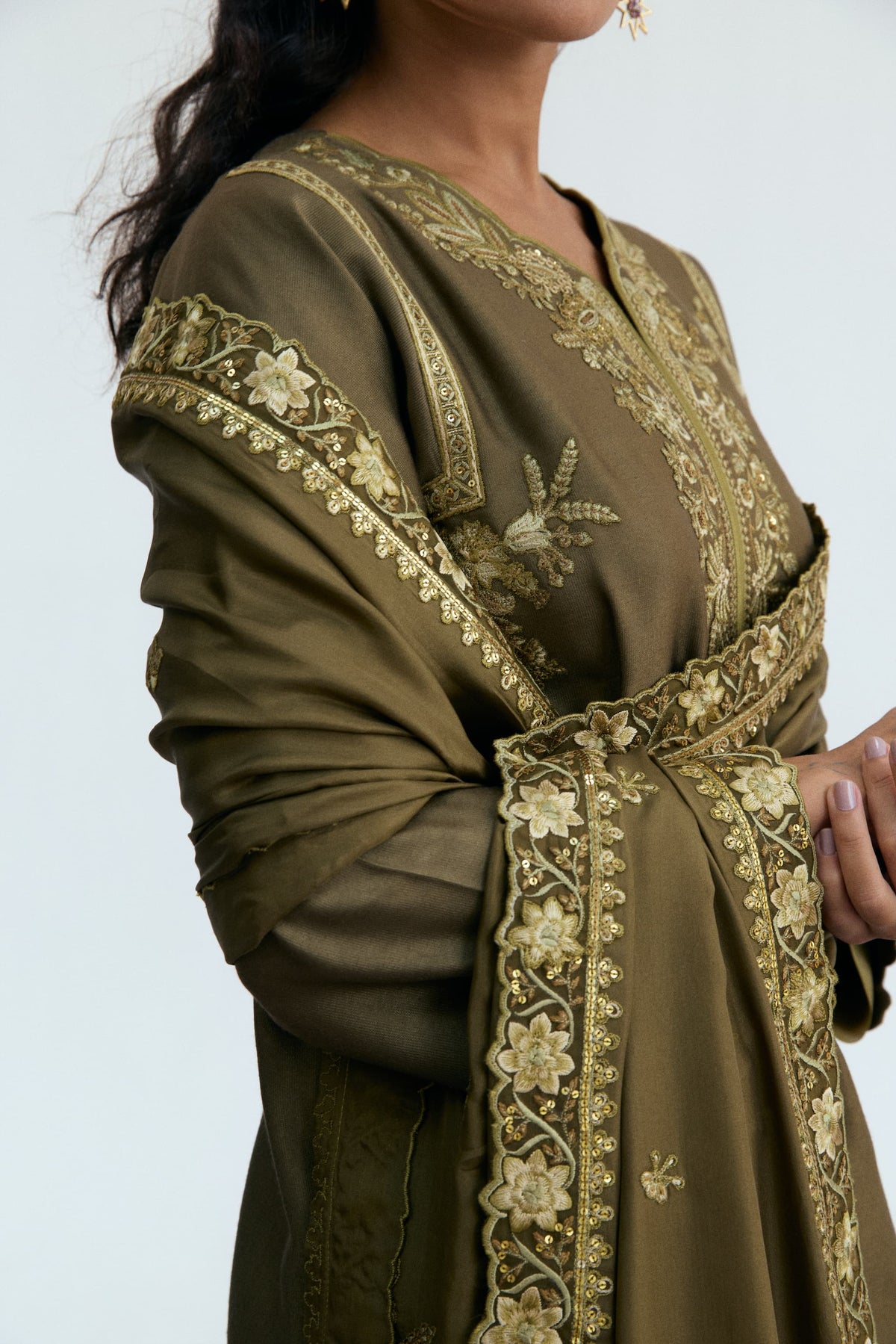 view of cutwork dupatta border