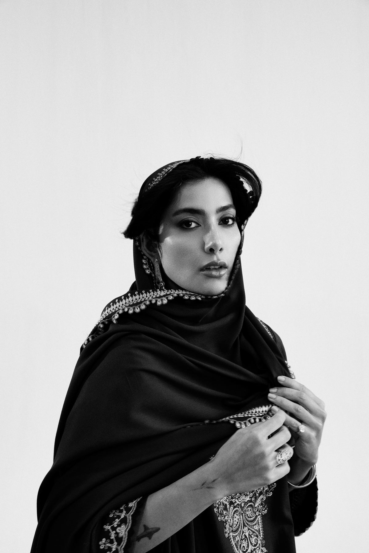 Soft winter shawl from the Cocoa Set featuring embroidered fine motifs and an intricate cutwork edging finish on dark brown Pakistani premium daily wear.
