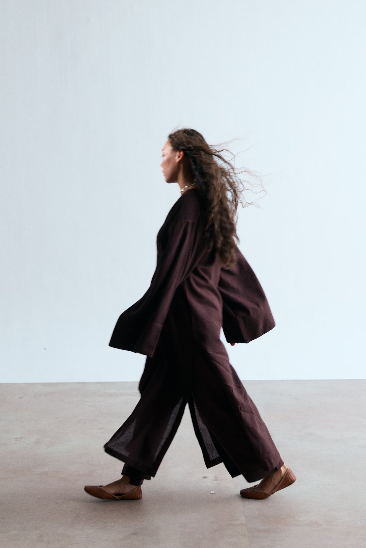 Chocolate Set — self-covered buttons on brown Pakistani linen-cotton kameez | minimalist South Asian womenswear UK