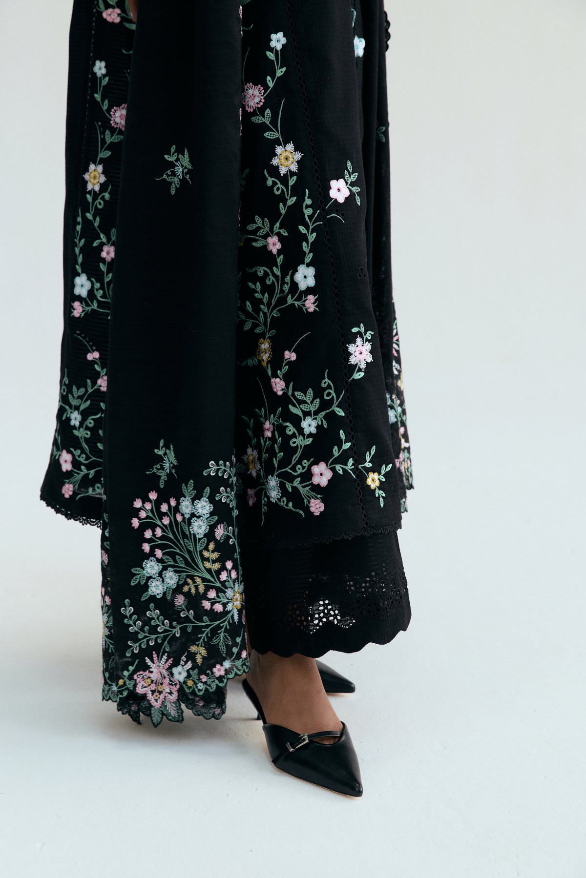 Tonal embroidered wide-leg black cotton trousers
