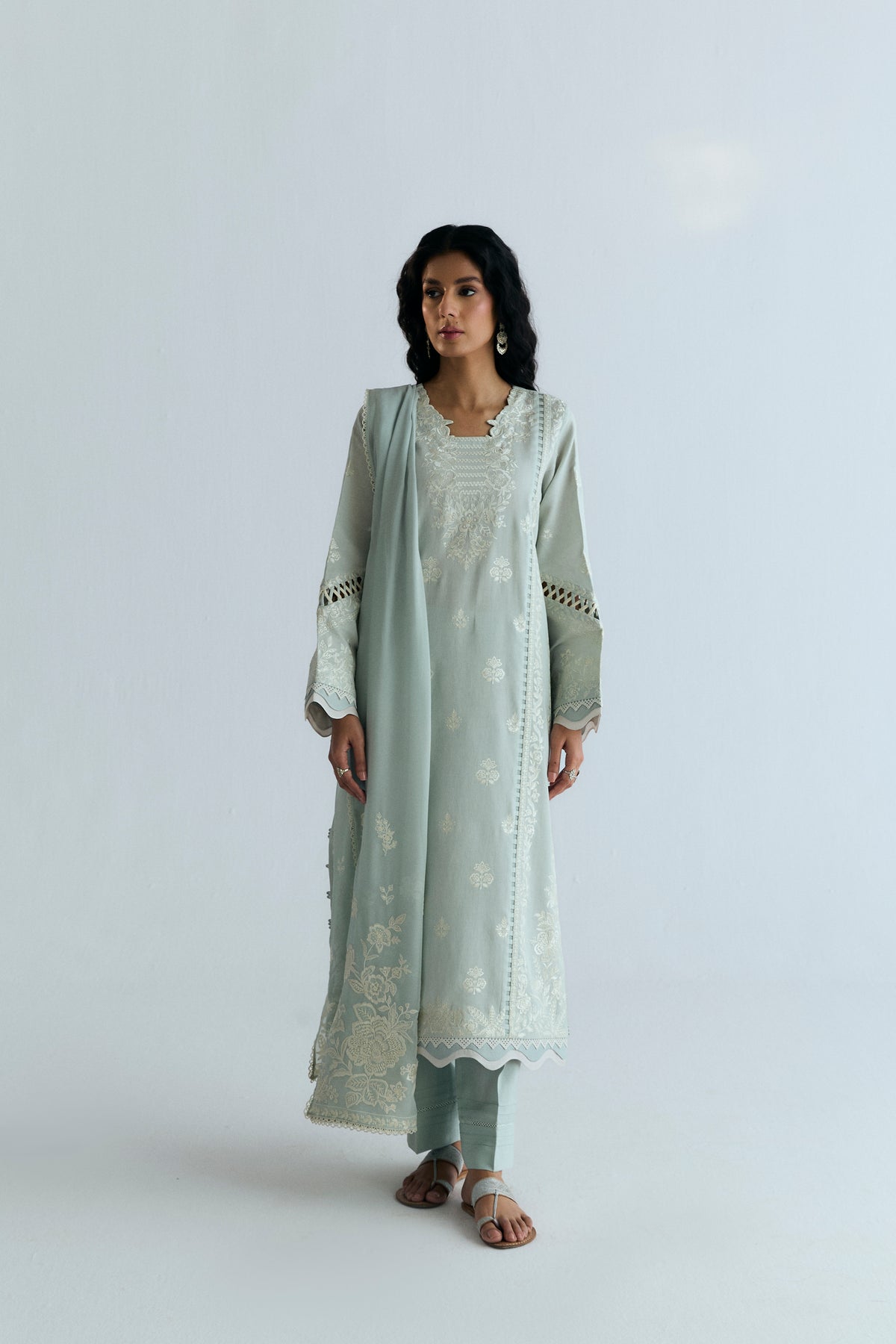 Mannam Powder Blue Set full look — three-panel powder blue kameez, tapered pleated trousers and georgette dupatta UK