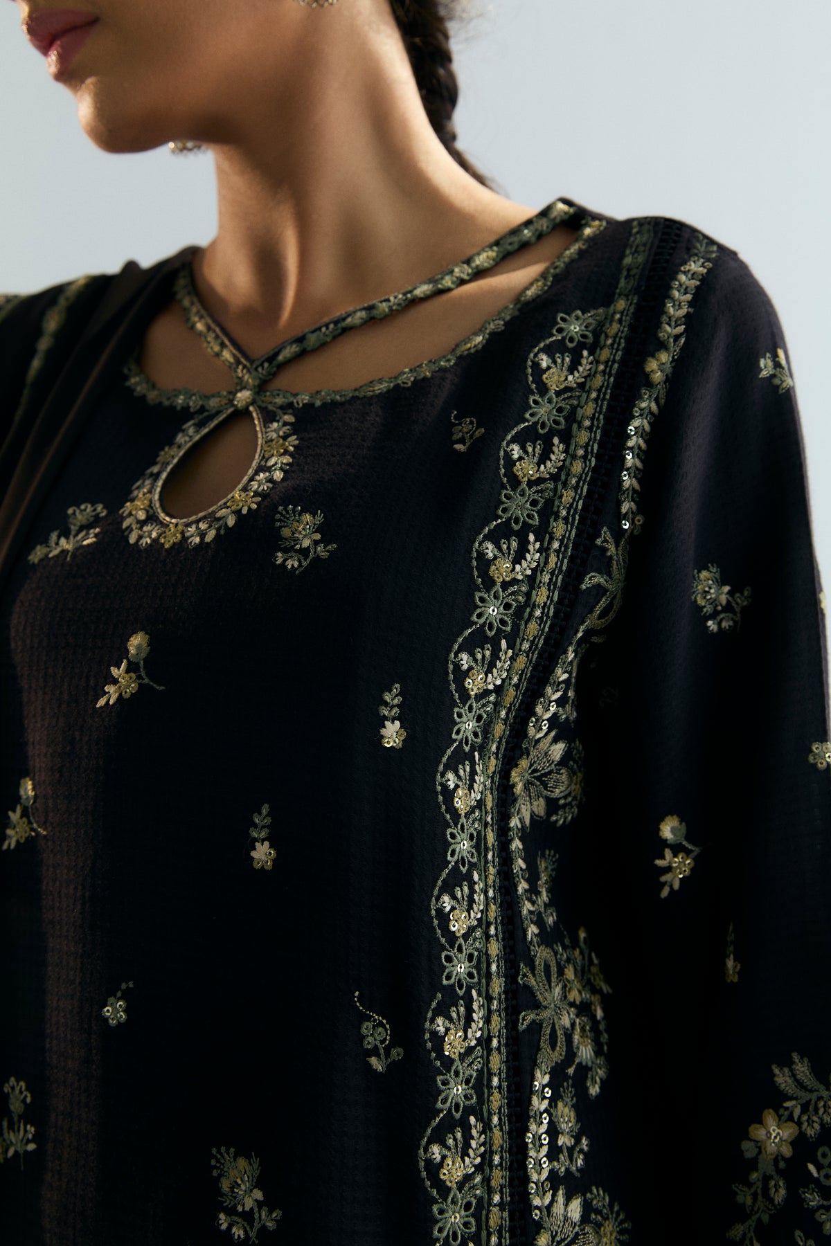 Pakistani women embroidered suit luxury casual formal designer dress
