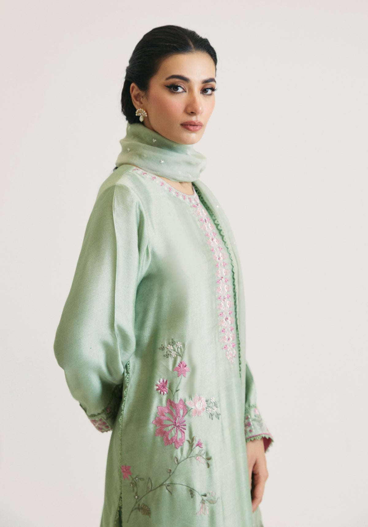 women embroidered rayon kurta set with trousers formal ethnic wear
