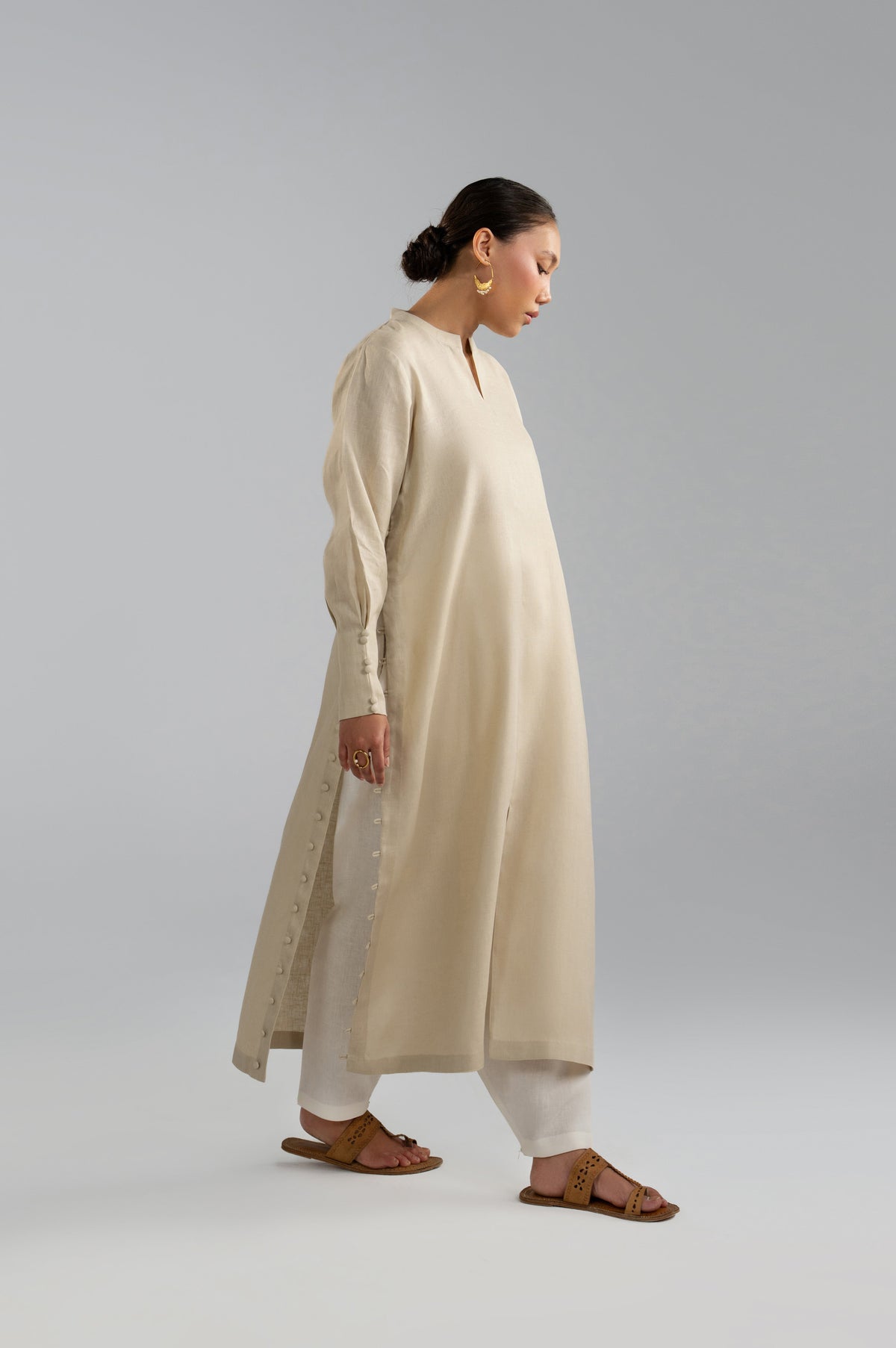 Side view of Birch Set kameez while walking