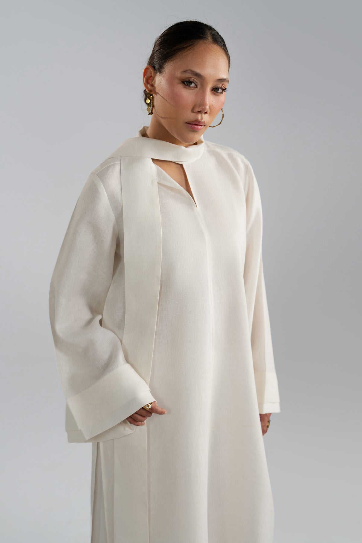 Centre seam and scarf detailing close-up on Mist Set tunic